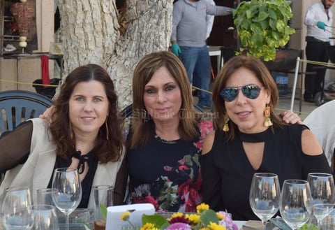 Susana, Pilar y Nenabel