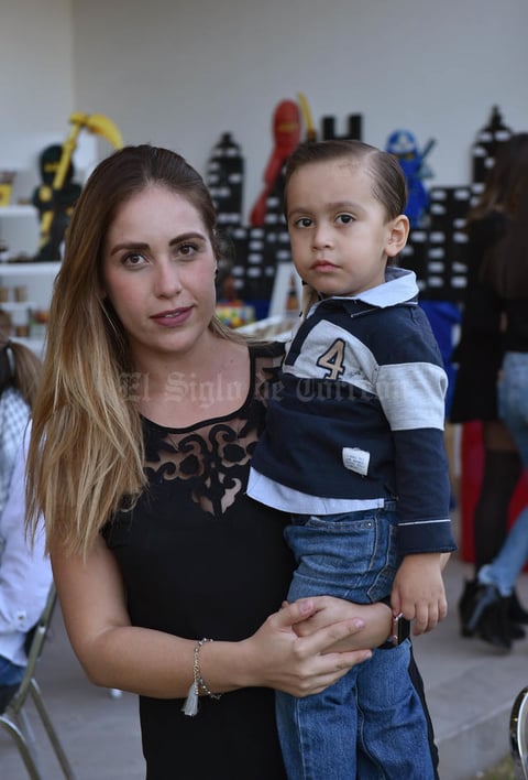 Lizeth y Luis Arratia