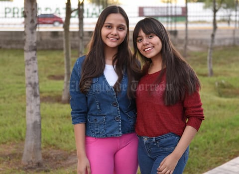 25112017 Paola y Arhely.
