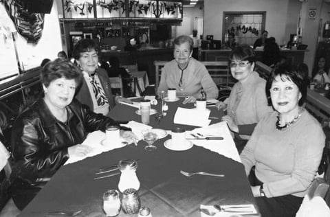 26112017 Sra. Mesta, Sra. Juanita Enríquez, Sra. Olivia, Sra. Irma y Dra. Imelda
W.