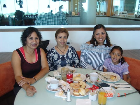 07122017 En amena convivencia.