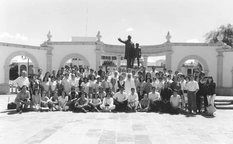 10122017 Grupo de la E.F.V. en un congreso en la Ciudad de Durango.