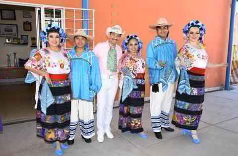 02122017 Ely, Amaury, Sergio, Vero, Víctor y Graciela.
