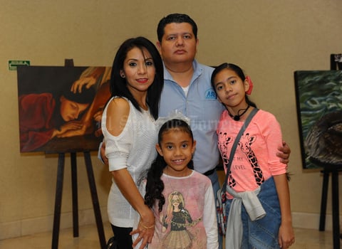 02122017 EXPO PICTóRICA.  María Eugenia y Rosa María del Toro.