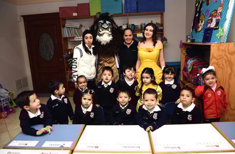 04122017 UN BELLO CUMPLEAñOS.  Aurora Aranda Máynez en su festejo por su cumpleaños número cuatro junto a sus compañeros del Colegio Cervantes.