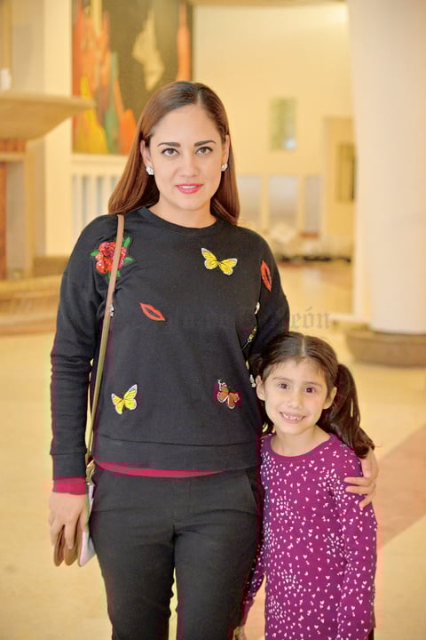 04122017 Claudia y Ximena.