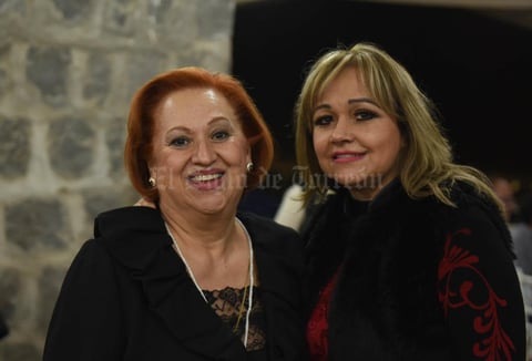 06122017 Tita de Mijares y María de Mijares.