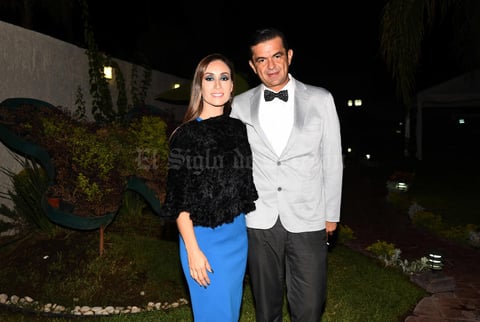 07122017 EN UNA BODA . Wendy e Iván.