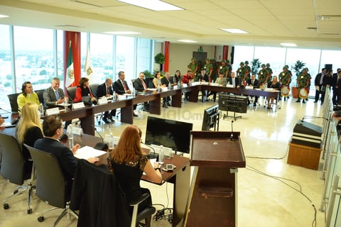 Destacó que Torreón está entre las tres ciudades que implementan el Programa ciudades y espacios públicos seguros para mujeres y niñas.