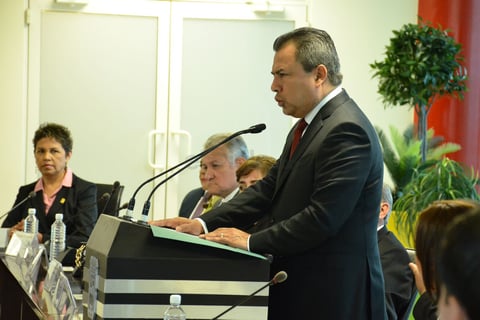 En el tema del Simas, señaló que se hizo una inversión de 270 millones de pesos con los que se abrieron 27 nuevos pozos de agua, además de que se recuperó la Planta Tratadora y se implementó el sistema de Telemetría.