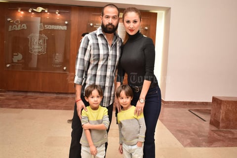 08122017 Carlos, Adriana, Patricio y Sebastián.