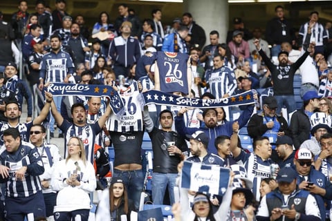 La afición se comportó a la altura de la "Final Regia".