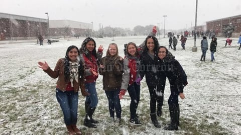11122017 UN DíA INOLVIDABLE.  Entre amigas.
