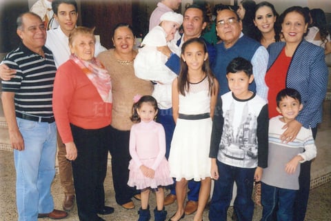 10122017 Familiares asistentes a la eucaristía.