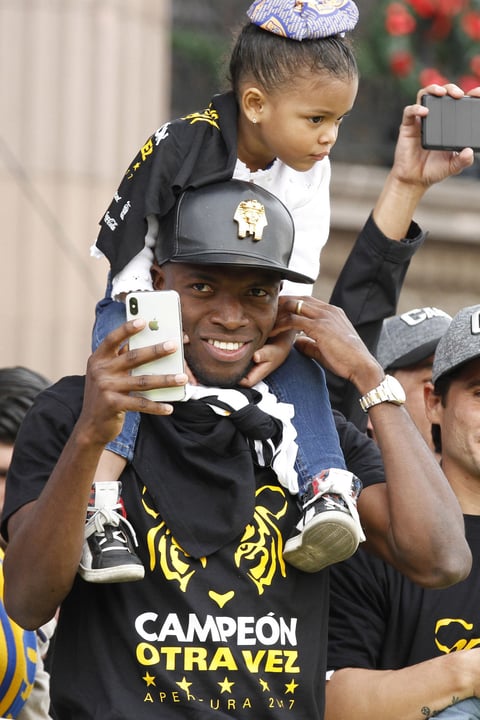 El ecuatoriano Enner Valencia, recientemente contratado por Tigres, se coronó campeón.
