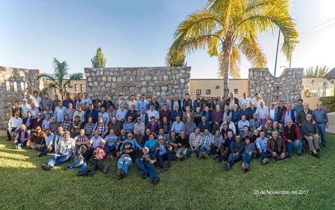 12122017 REUNIóN ANUAL.  Amigos Sampetrinos.