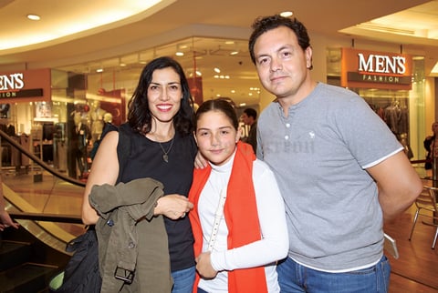 12122017 Ana Sofía, Emilia y Manuel.