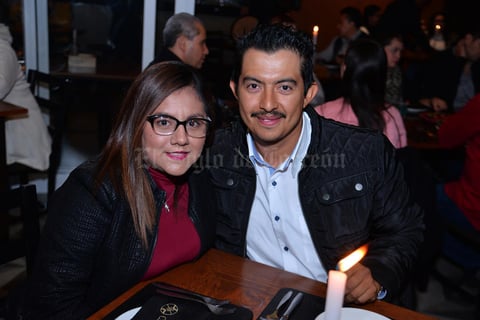15122017 Angélica y Juan Manuel.