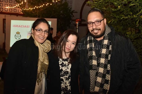16122017 Estrella, Andrea y Leo.