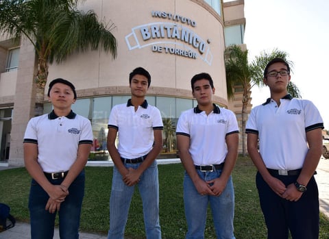 17122017 Jonathan, Agustín, Ángel y Humberto.
