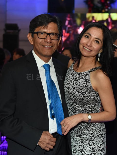 18122017 Edgar y Laura Escalante.