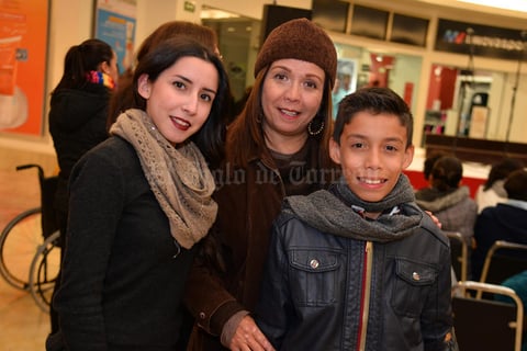 21122017 Paola, Cuquis y Sergio.