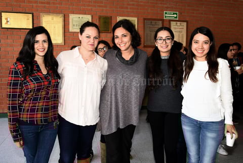 22122017 Roberta, Bertha Alicia, Nallely, Mónica y Nabille.
