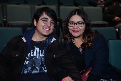 23122017 Roberto y Yunuen.