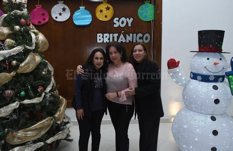25122017 Gaby, Paty y Rocío.