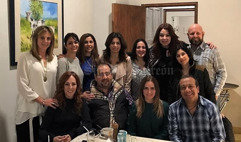 24122017 GRATOS MOMENTOS.  Ex compañeros del Colegio Americano de Torreón disfrutaron de su tradicional posada.