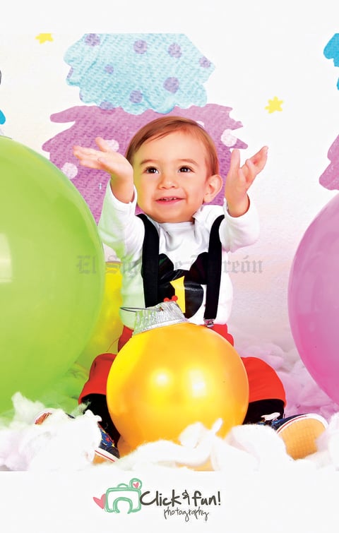 24122017 Alan Fernando Gaytán Barraza festejó su primer año de vida en compañía de sus padres, Yazmín Barraza Luján y Fernando Gaytán Medina.-  Click & fun photography