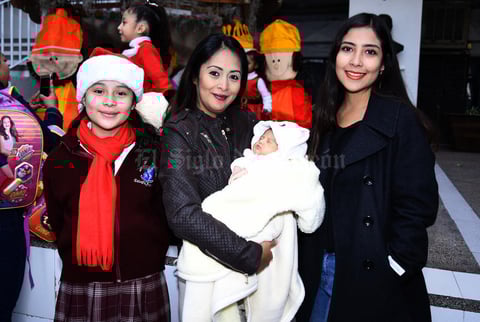 26122017 América, Alejandra, Judith Odalys y Regina.