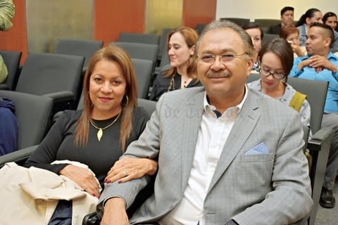 24122017 Elva y Regino.