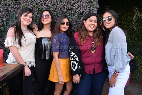 Andrea, Monse, Andrea, Jimena y Marifer