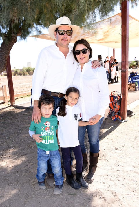 Florentino, Susana, Ale y Tino