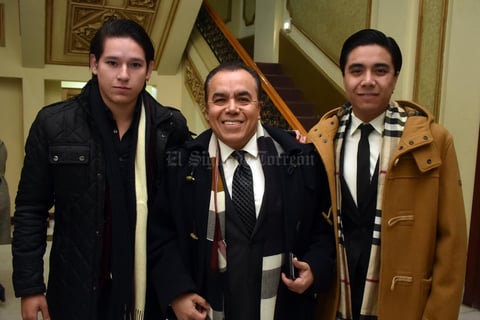 Guillermo, Mundo y Javier