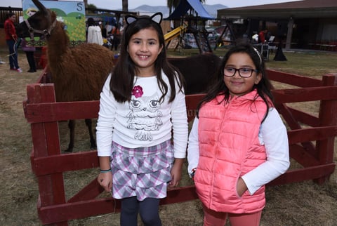 Isabela y Adriana