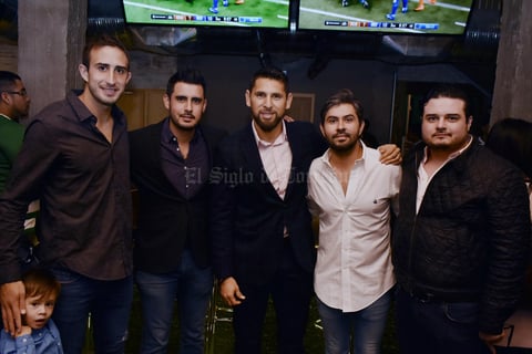 Carlos, Fernando, Jonathan, Christopher y Gerardo