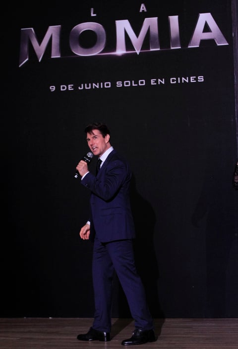 La momia, estelarizada por Tom Cruise quien aporta poca osadía y menos encanto a la película.