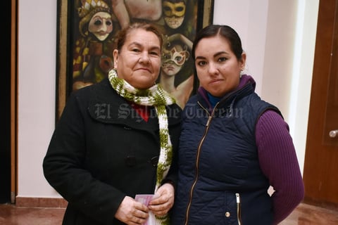 30122017 Hortensia y Cynthia.