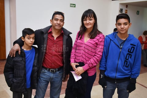 30122017 Brandon, José Antonio, María Elena y Abraham.