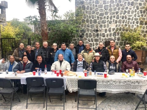 31122017 ENTRE AMIGOS.  Posada navideña de la XXX Generación, 1967 - 1972, de la Preparatoria Venustiano Carranza.