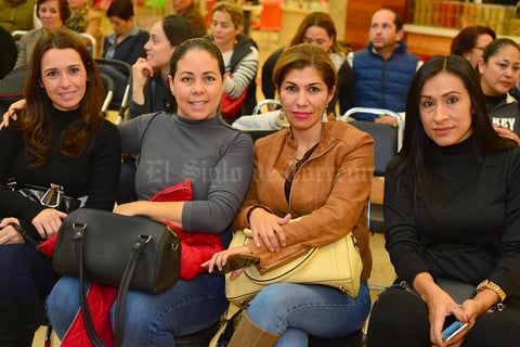 31122017 Elizabeth, Verónica, Ariana y Lydia.