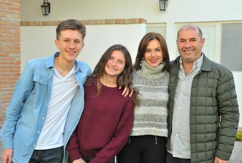 04012018 Eduardo, Susana, Mary Sofi y Lalo.