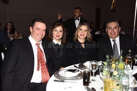05012018 Alberto, Laura, Gaby y Ramón.