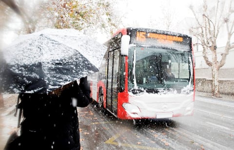 Con alerta en veinte provincias y nevadas a partir de los 400 metros de altitud en la mitad septentrional y de 700 metros en el sur.
