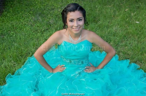 07012018 Andrea, en sesión fotográfica con motivo de sus XV años de vida. - Erick Sotomayor Fotografía