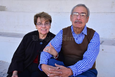 08012018 Tita Morales de Alba y Francisco Alba.