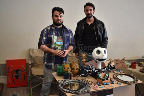 08012018 FERIA DE ARTES GRáFICAS.  Víctor Ángel y Edgar.