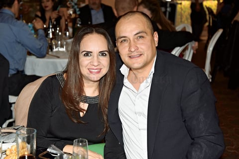 08012018 Tere y José.